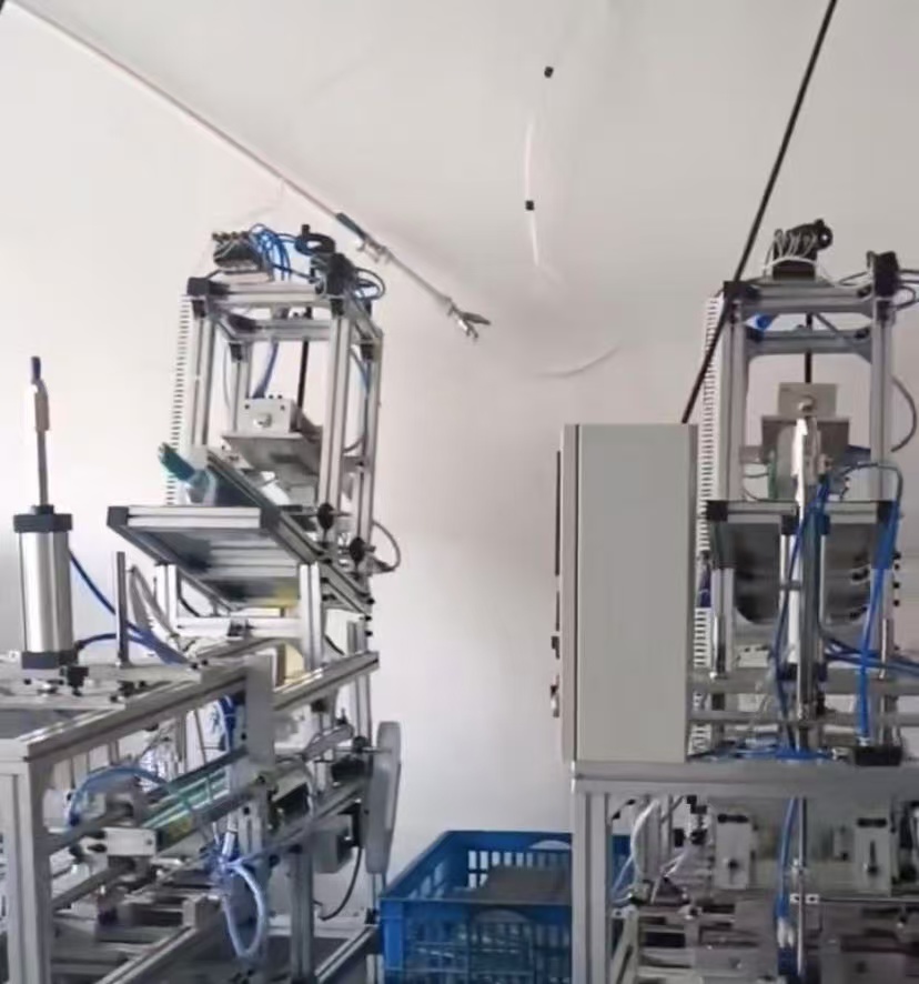 精密的加工生产设备，完善的质量保证体系，及时的供货周期